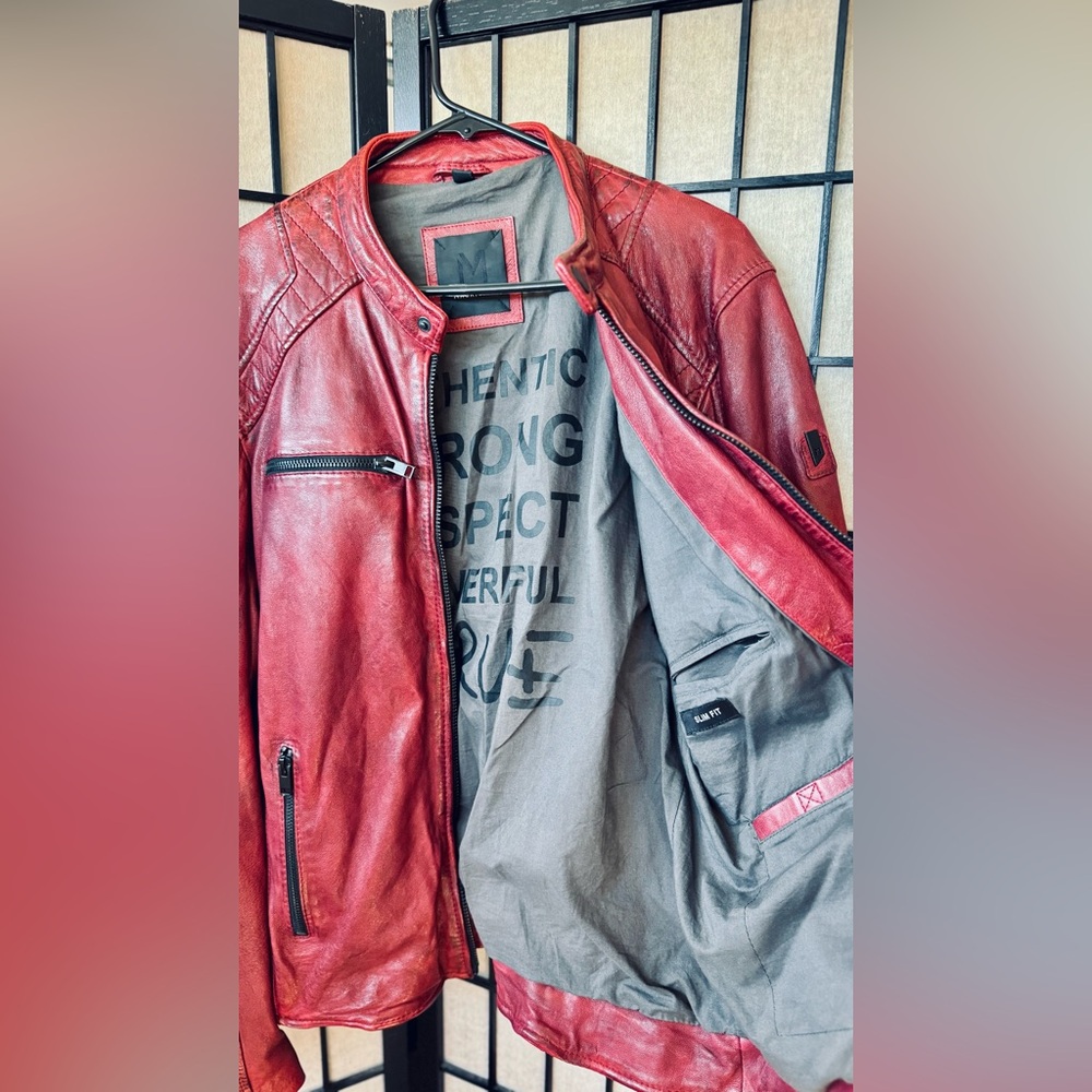 Men's Red Leather Jacket - Picture 4 of 11